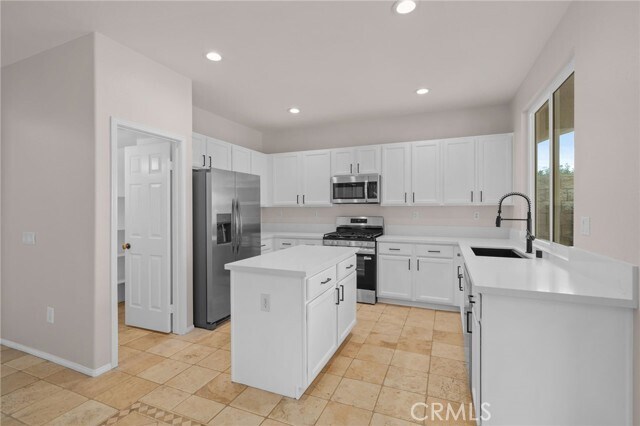 Building Photo - 795 Vía Blairo