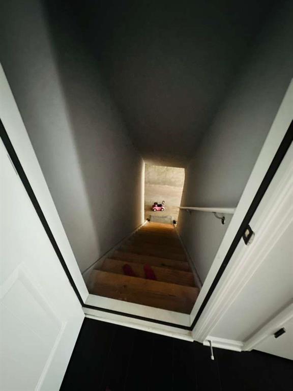 Building Photo - 8035 Stiner Grv