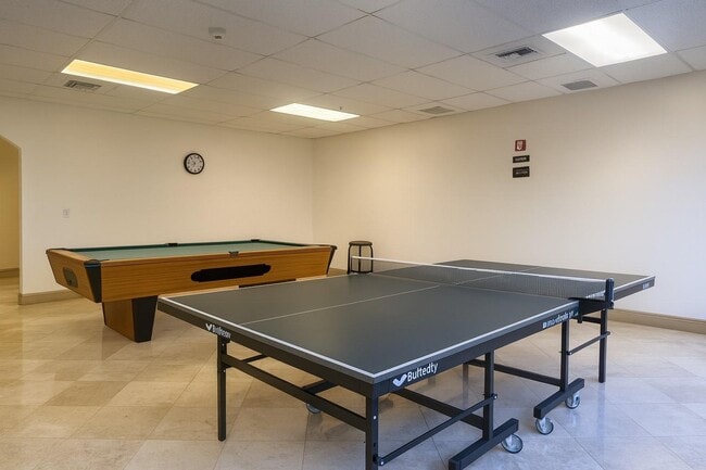 Building Photo - 3500 Coral Way