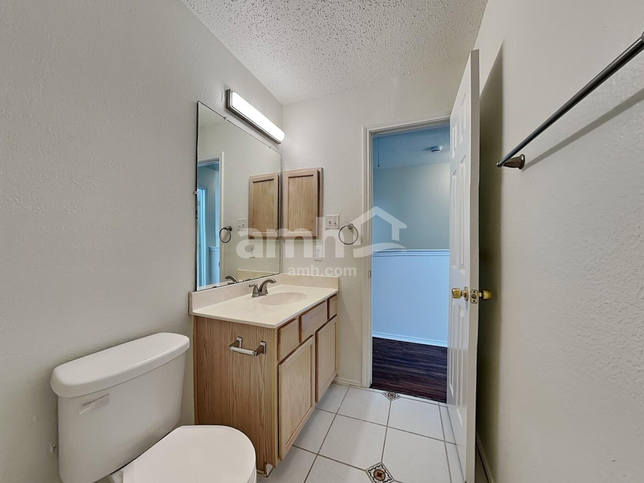 Building Photo - 1809 Mapleleaf Dr