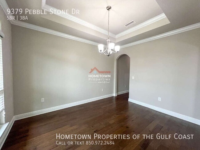 Building Photo - 9379 Pebble Stone Dr
