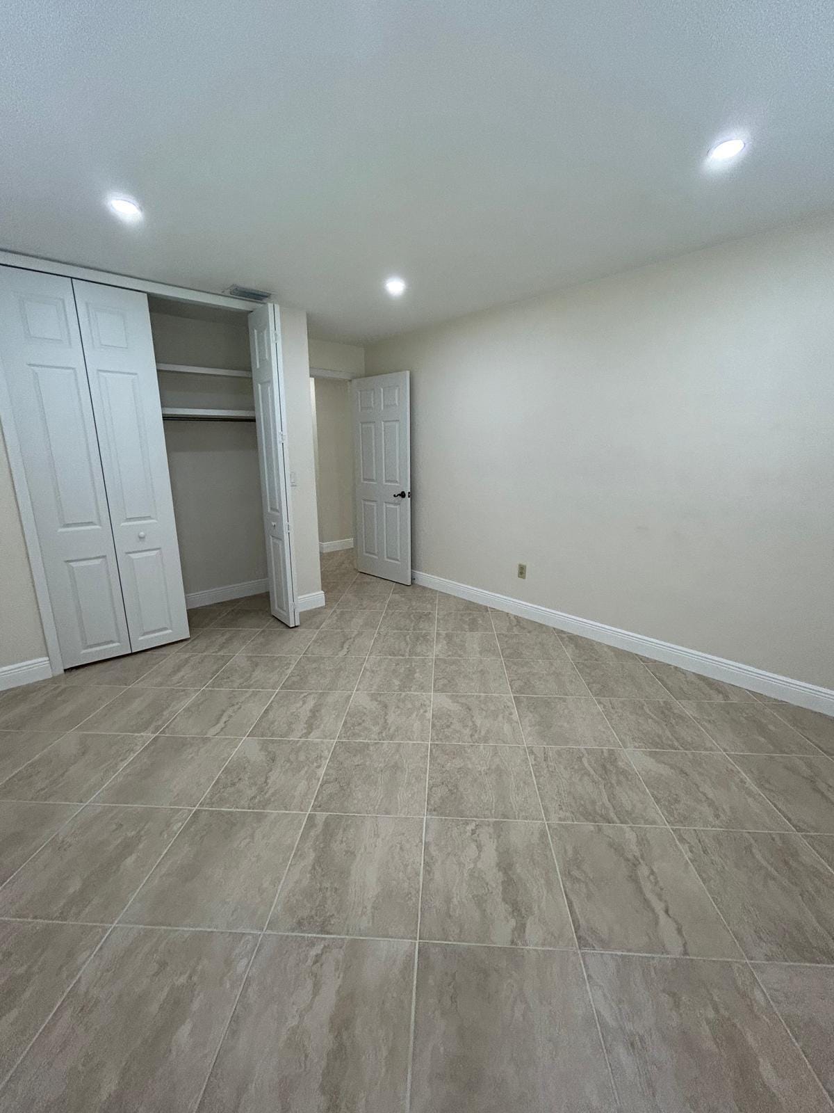 Building Photo - 4108 SE 8th Ave