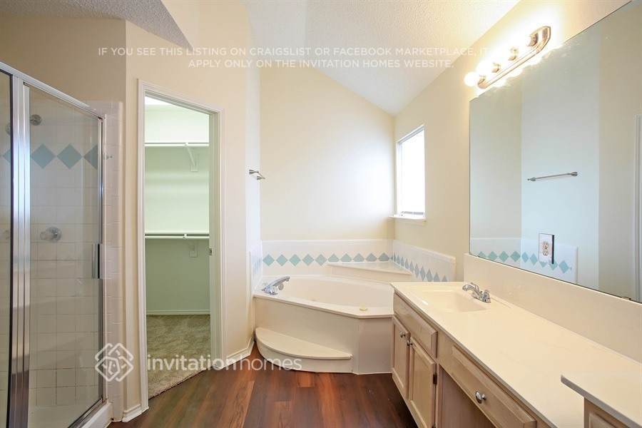 Building Photo - 7108 Indiana Ave