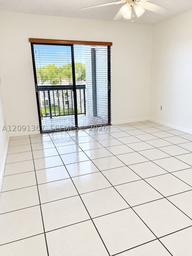 Building Photo - 13255 SW 88th Ln