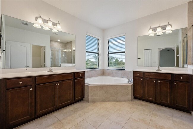 Building Photo - 8903 Sea Chase Dr
