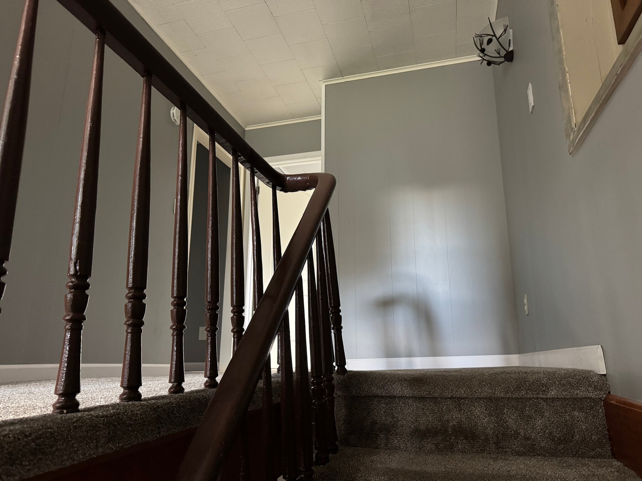Stairs and hallway - 15 Lakeside Dr
