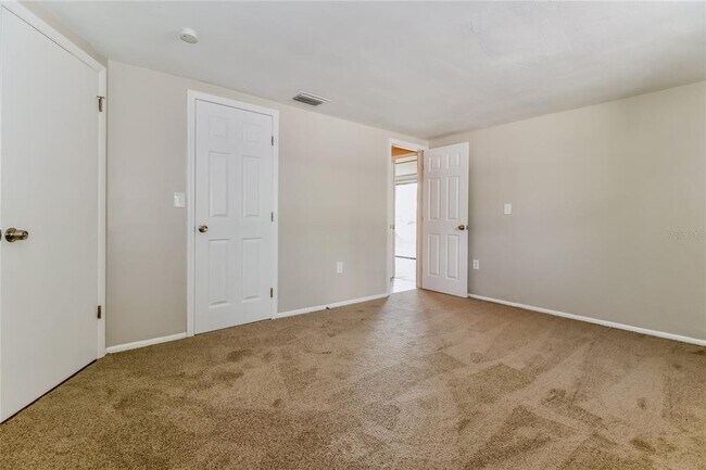 Building Photo - 4248 Raccoon Loop