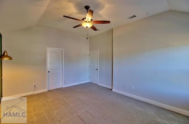 Building Photo - 326 Fairview Cir