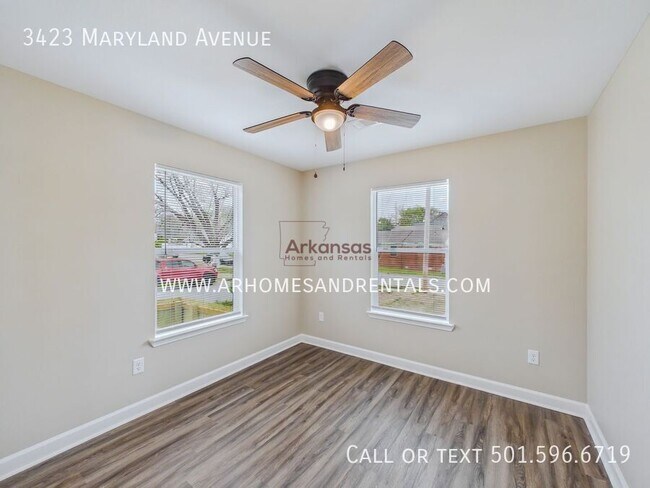 Building Photo - 3423 Maryland Ave