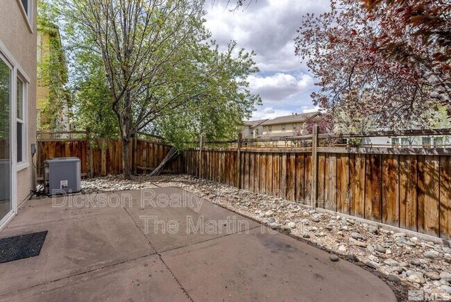 Building Photo - 3988 Dominus Dr