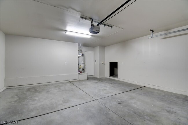 Building Photo - 9527 Violet Sunset Ave