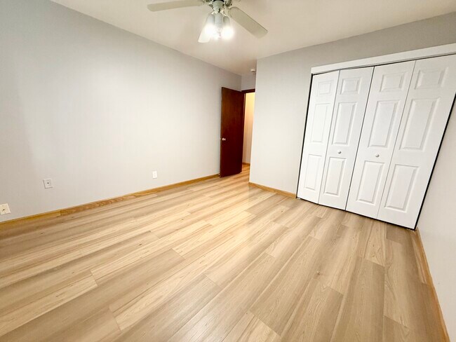 Building Photo - Bayside Apartments