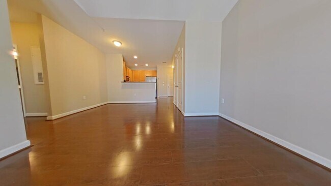 Building Photo - 7108 W Friendly Ave