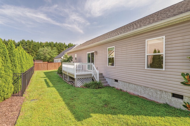 Building Photo - 175 Springfield Meadow Dr