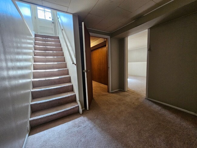 Building Photo - Spacious SE Denver Ranch - Virginia Villag...