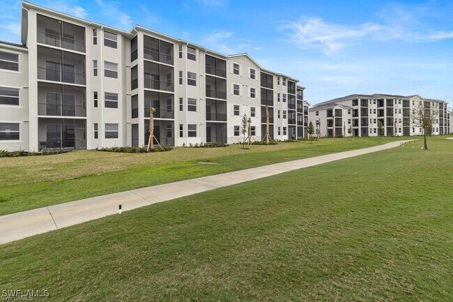 Building Photo - 5651 Double Eagle Cir