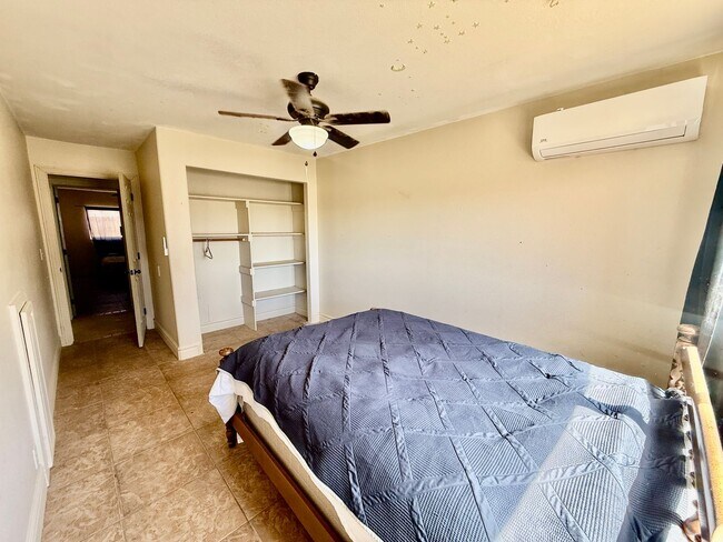Building Photo - 4-BR Home with Horse Privileges in Apple Valley