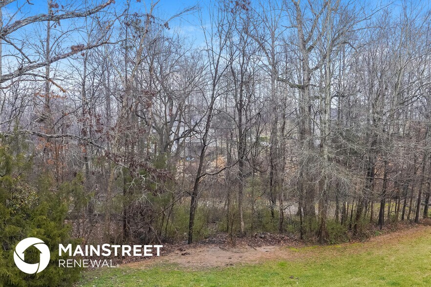 Building Photo - 397 Twin Valley Dr