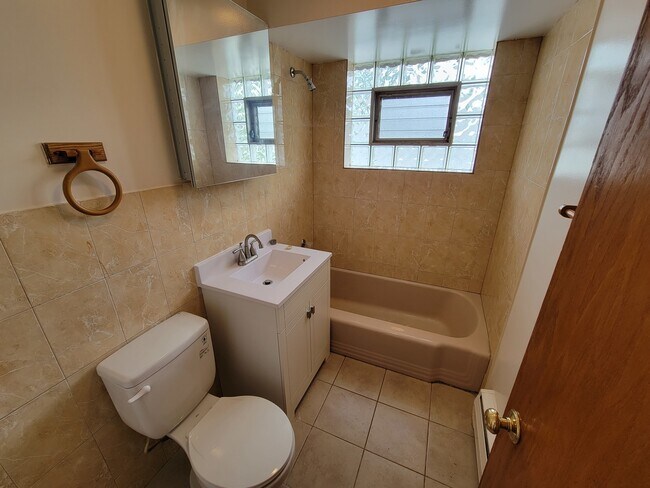 Building Photo - 2306 N 75th Ave