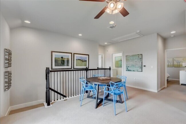 Building Photo - 9112 Gage Dr