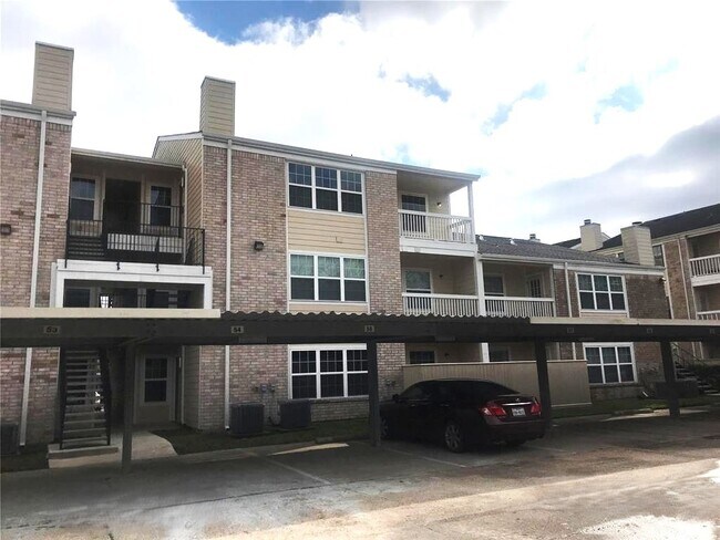 Building Photo - 2750 Holly Hall St