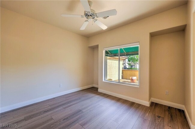 Building Photo - 10634 Sky Meadows Ave