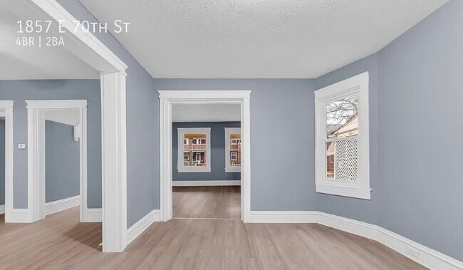 Building Photo - 1857 E 70th St
