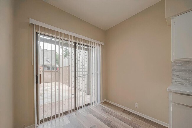 Building Photo - 1566 Prairie Grove Dr