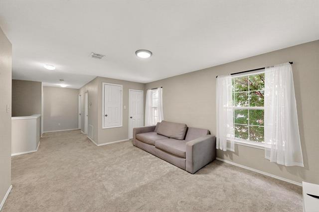 Building Photo - 2305 Sumac Ct