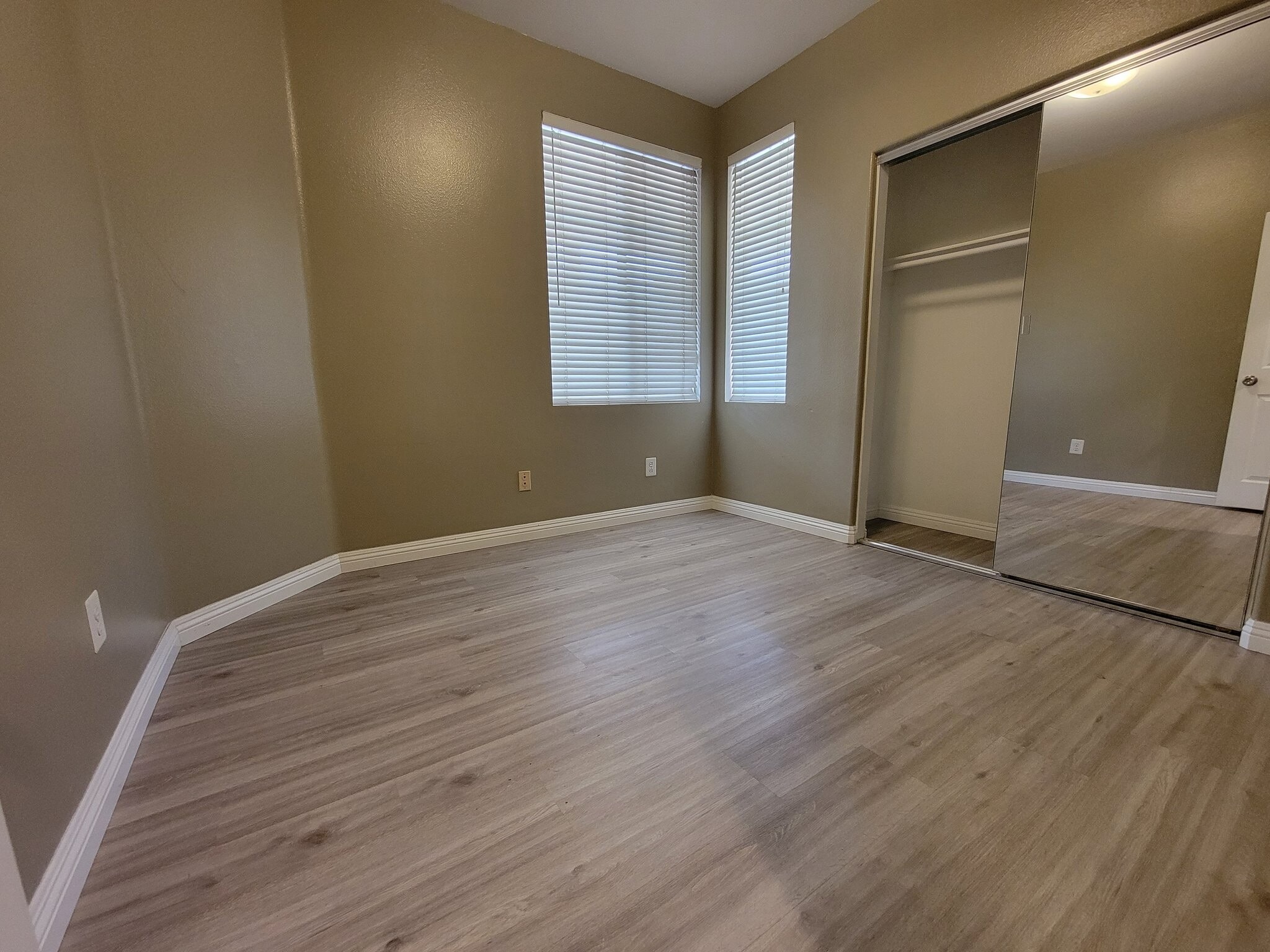 Building Photo - 16241 El Dorado Ct