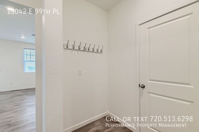 Building Photo - 13042 E 99th Pl