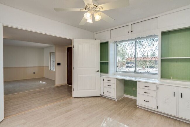 Building Photo - Spacious Tucson Rental Home with Pool & Mo...