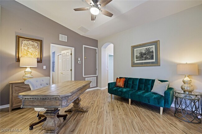 Building Photo - 9120 Spanish Moss Way