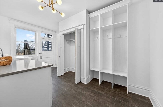 Building Photo - Amazing Washington University / Barnes Hospital Housing