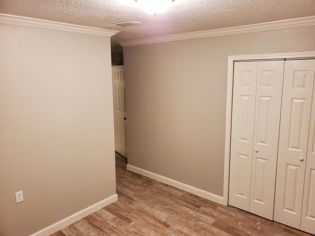 Building Photo - 13291 I-10