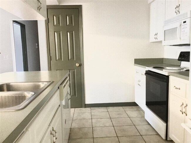 Building Photo - 1101 Eagle Pond Dr