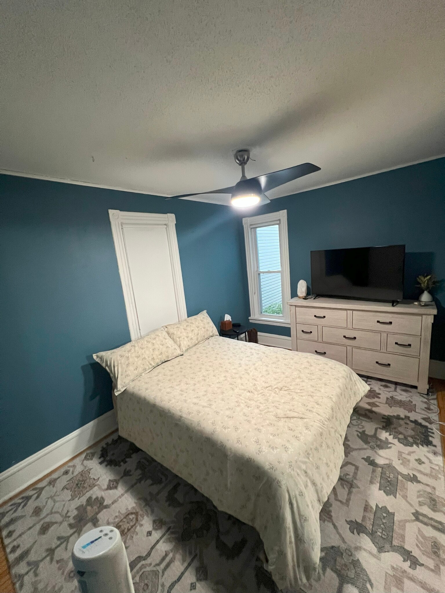 Bedroom - 413 19th Ave NE
