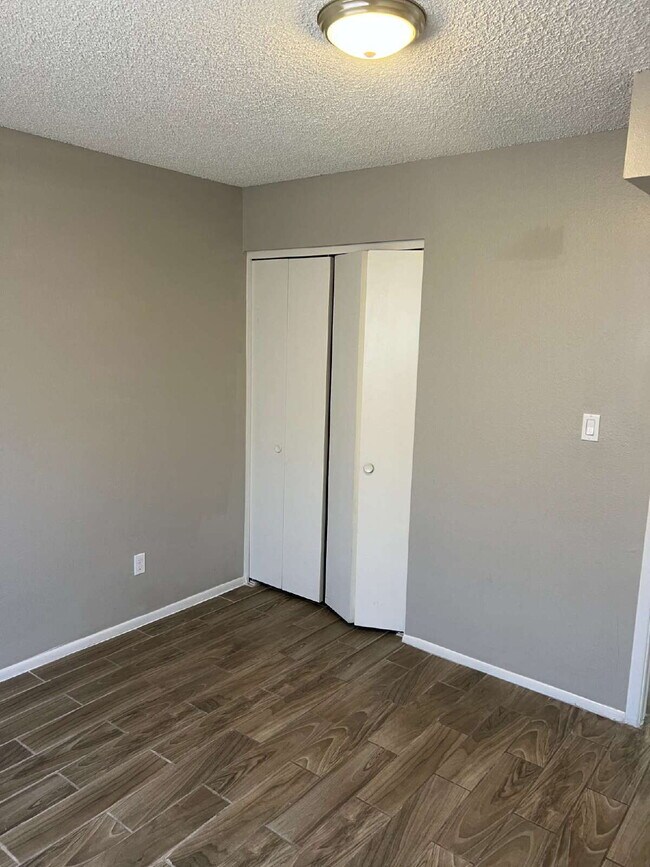 Building Photo - North Phoenix Updated Rental