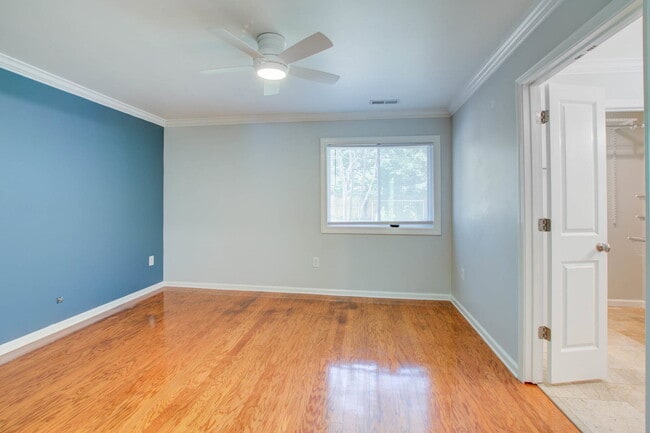 Building Photo - 1307 Bob White Dr