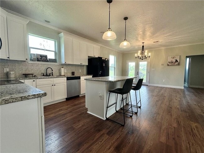 Building Photo - 24473 Timbercrest Dr