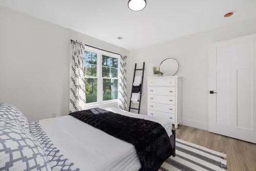 Building Photo - 50 S County Trl