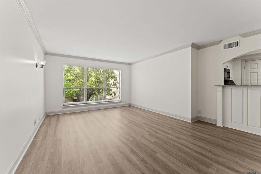 Building Photo - 2045 N 3rd St