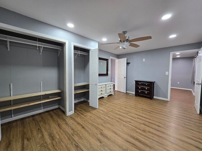 Building Photo - 1047 Ralston St