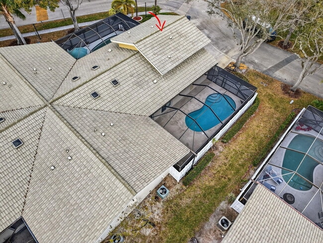 Building Photo - 5230 Woodruff Ln