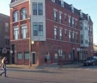 Building Photo - 1700 W Cermak Rd