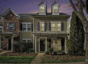 Building Photo - 13844 Cypress Woods Dr