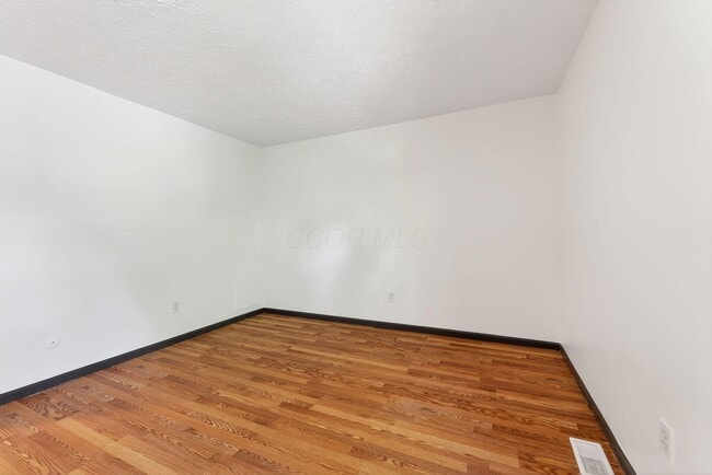 Building Photo - 6477 Brookedge Ct