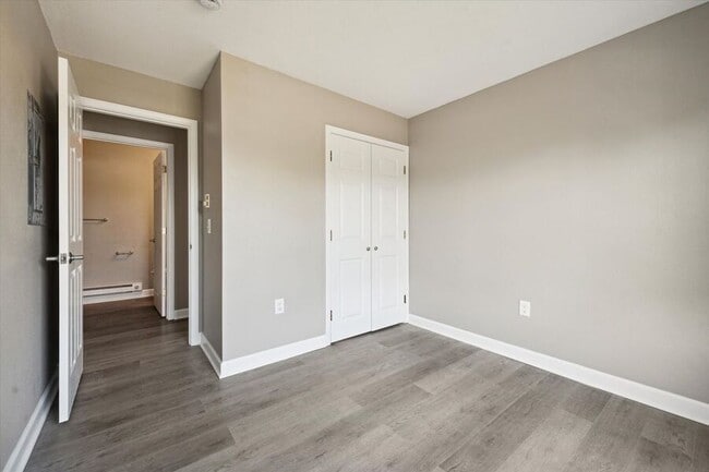 Building Photo - 4111 Harvest Ln