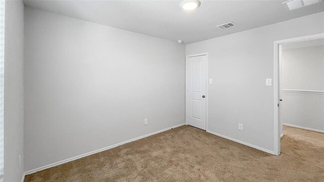 Building Photo - 112 Skipping Stone Ln