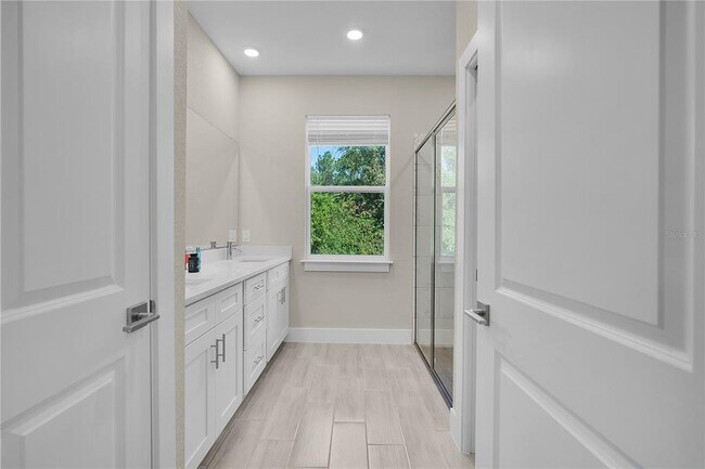 Building Photo - 1187 N Platte Ln